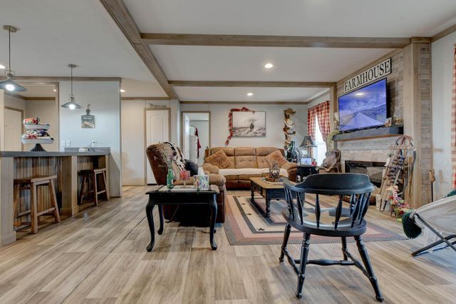 1693 Dan Ridge Road, Wellington, KY 40387