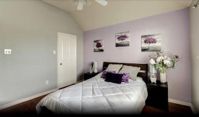 6439 W Linpar Court, Houston, TX 77040