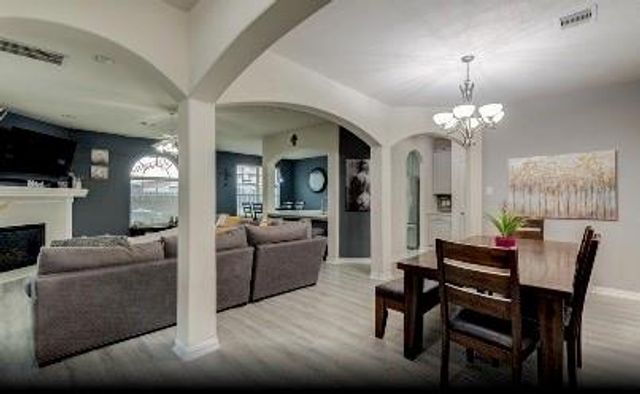 6439 W Linpar Court, Houston, TX 77040