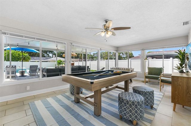 10656 FRANCES LANE, Largo, FL 33774