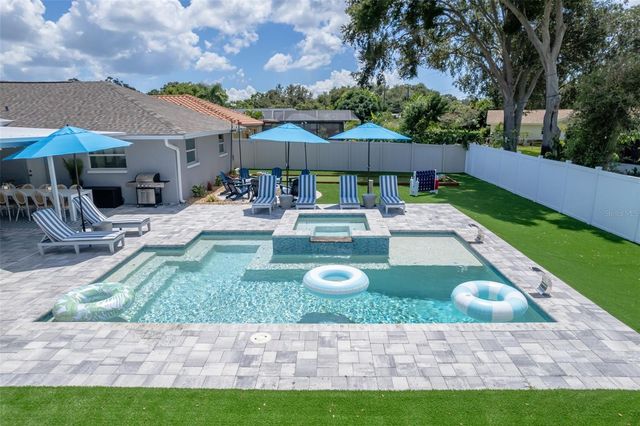 10656 FRANCES LANE, Largo, FL 33774