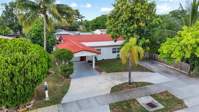 641 NE 56th Ct, Oakland Park, FL 33334
