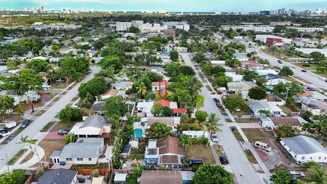 641 NE 56th Ct, Oakland Park, FL 33334