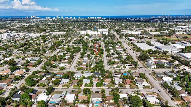 641 NE 56th Ct, Oakland Park, FL 33334