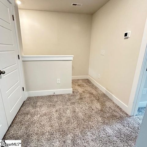 916 Yarn Way, Greer, SC 29651