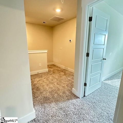 916 Yarn Way, Greer, SC 29651