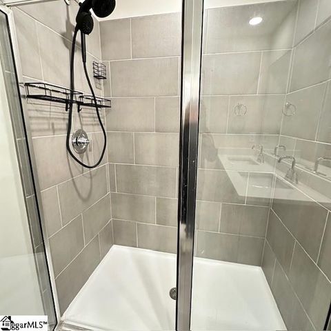 916 Yarn Way, Greer, SC 29651