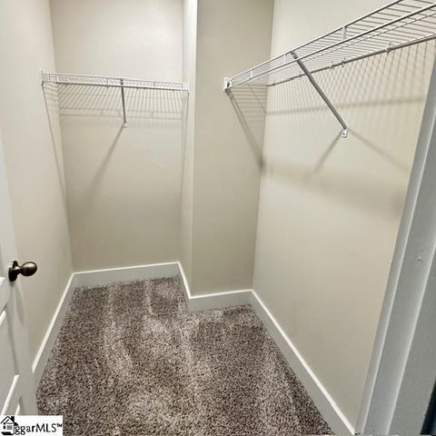 916 Yarn Way, Greer, SC 29651