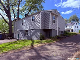 166 Woodin Street, Hamden, CT 06514