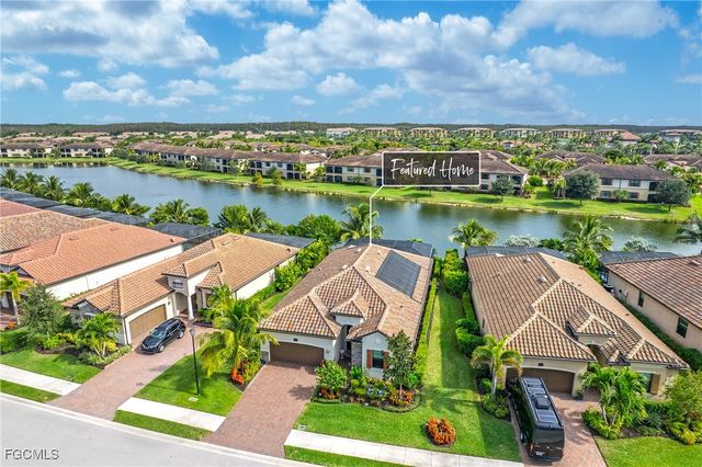 28095 Foxrock CT, Bonita Springs, FL 34135