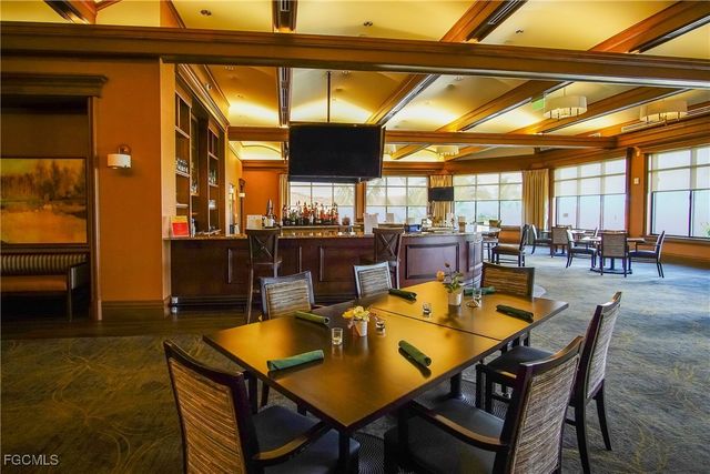 28095 Foxrock CT, Bonita Springs, FL 34135