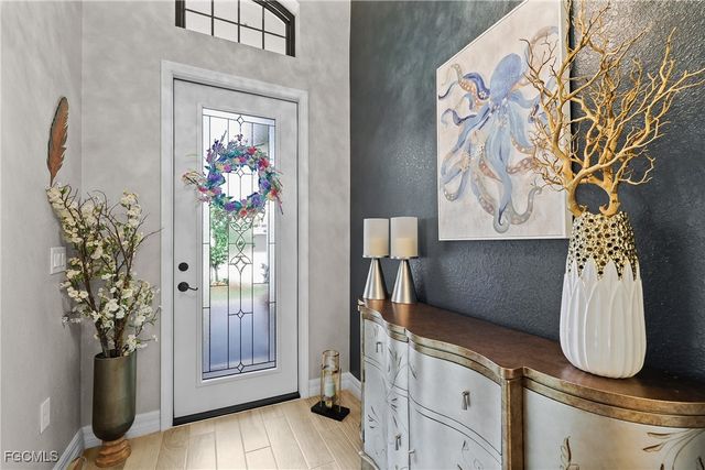 28095 Foxrock CT, Bonita Springs, FL 34135