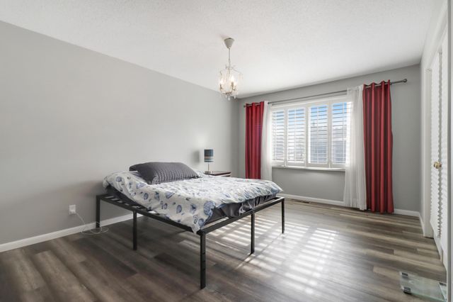 4219 Hemlock Lane N, Plymouth, MN 55441