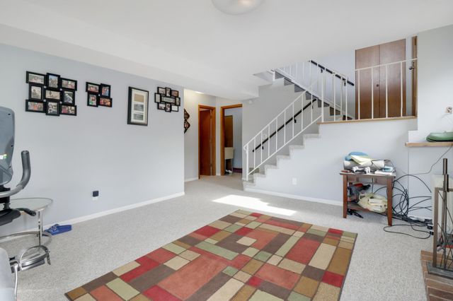 4219 Hemlock Lane N, Plymouth, MN 55441