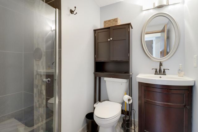 4219 Hemlock Lane N, Plymouth, MN 55441