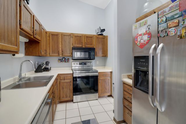 4219 Hemlock Lane N, Plymouth, MN 55441