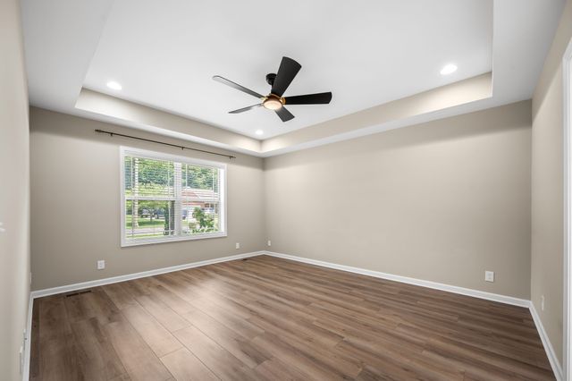 105 Cumberland Ct, Tullahoma, TN 37388
