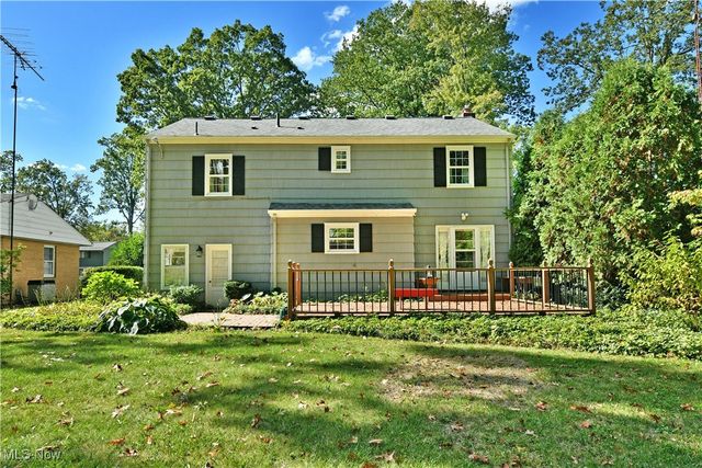 564 Adelaide Avenue NE, Warren, OH 44483