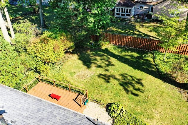 564 Adelaide Avenue NE, Warren, OH 44483