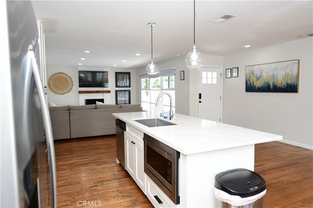 4625 Glacier Avenue, San Diego, CA 92120