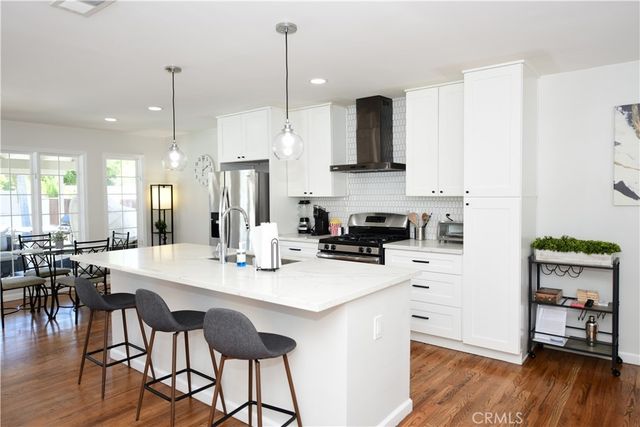 4625 Glacier Avenue, San Diego, CA 92120