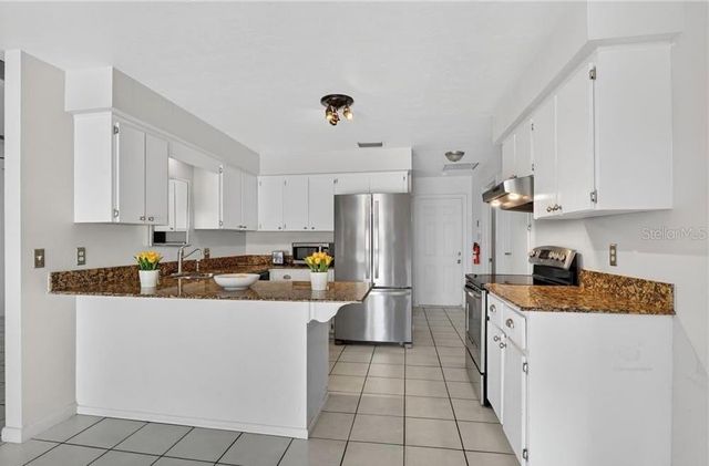 918 SE 35TH STREET, Cape Coral, FL 33904