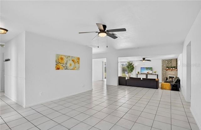 918 SE 35TH STREET, Cape Coral, FL 33904