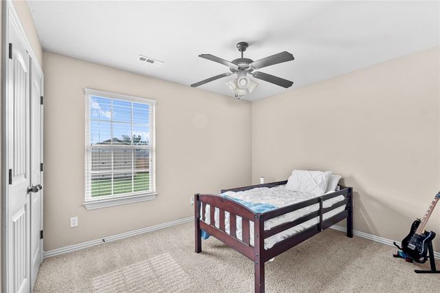 205 Callie Lane, Centerton, AR 72719