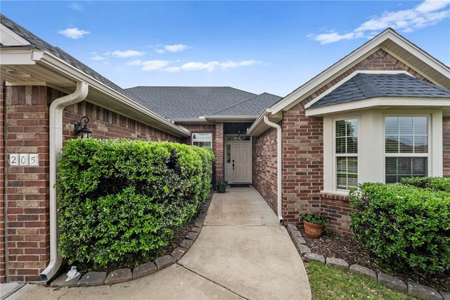 205 Callie Lane, Centerton, AR 72719
