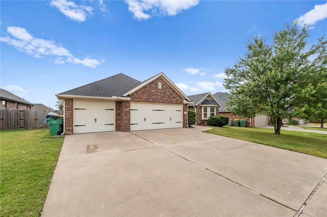 205 Callie Lane, Centerton, AR 72719