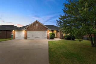 205 Callie Lane, Centerton, AR 72719