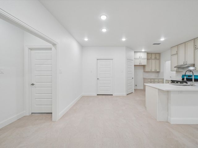 706 Cedar Drive, Mesquite, TX 75149