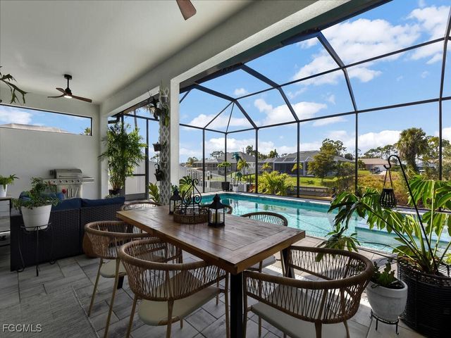 1826 SW 17th AVE, Cape Coral, FL 33991