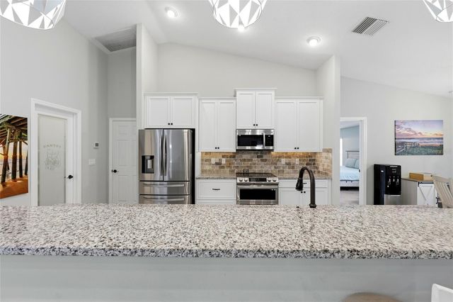 15 ZONAL GERANIUM COURT, Palm Coast, FL 32164