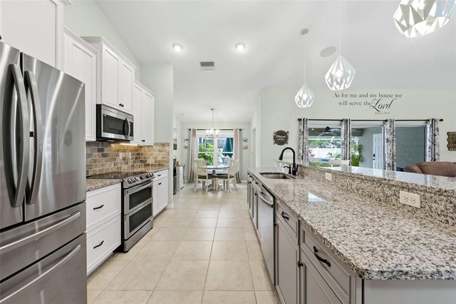 15 ZONAL GERANIUM COURT, Palm Coast, FL 32164