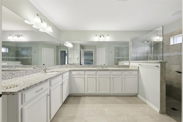 15 ZONAL GERANIUM COURT, Palm Coast, FL 32164