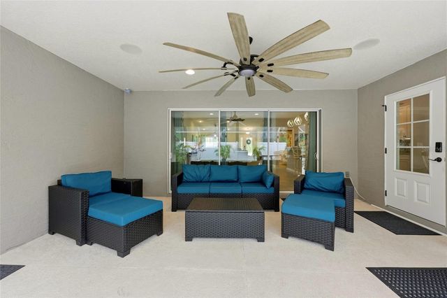 15 ZONAL GERANIUM COURT, Palm Coast, FL 32164