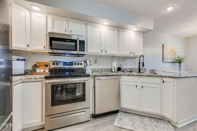 175 Bentley Parc 175, Johnson City, TN 37615