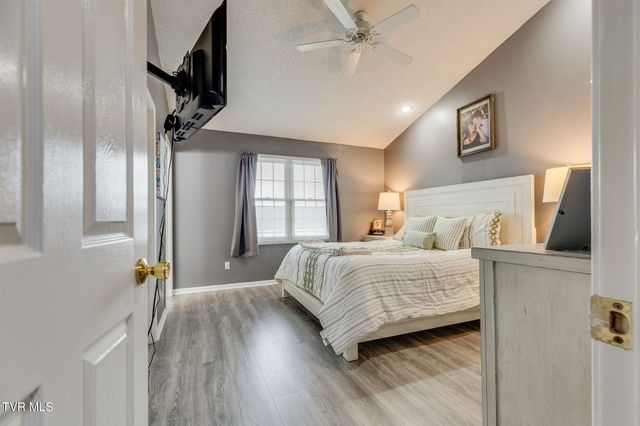 175 Bentley Parc 175, Johnson City, TN 37615