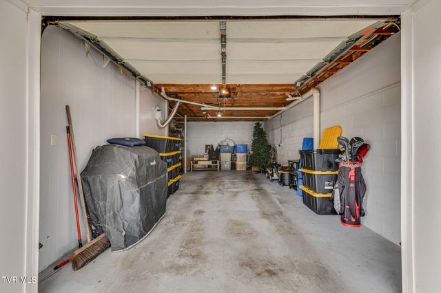 175 Bentley Parc 175, Johnson City, TN 37615