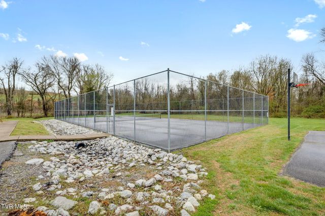 175 Bentley Parc 175, Johnson City, TN 37615