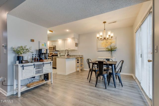 175 Bentley Parc 175, Johnson City, TN 37615