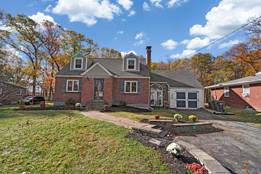 17 Brookside Avenue, Newburgh, NY 12550