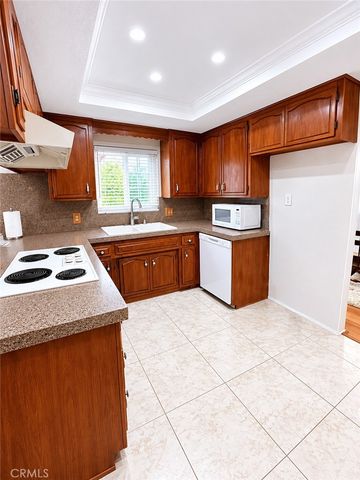 20420 Fuerte, Walnut, CA 91789