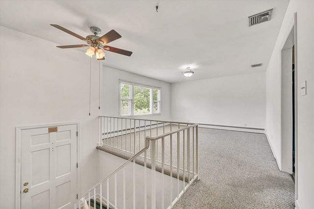 5602 Green Ridge RD NW, Roanoke, VA 24019