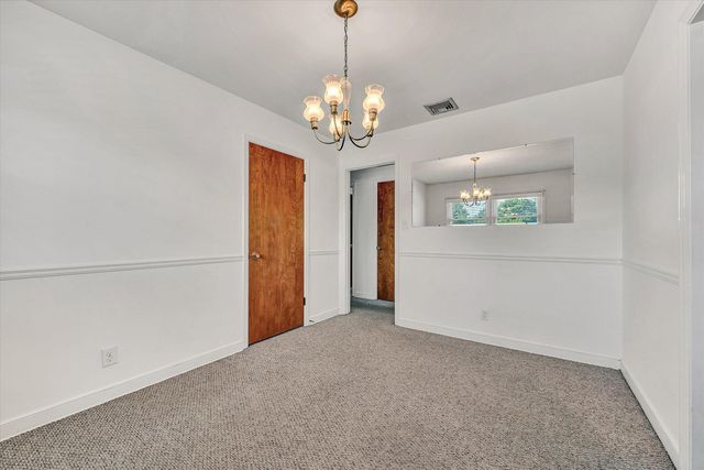 5602 Green Ridge RD NW, Roanoke, VA 24019