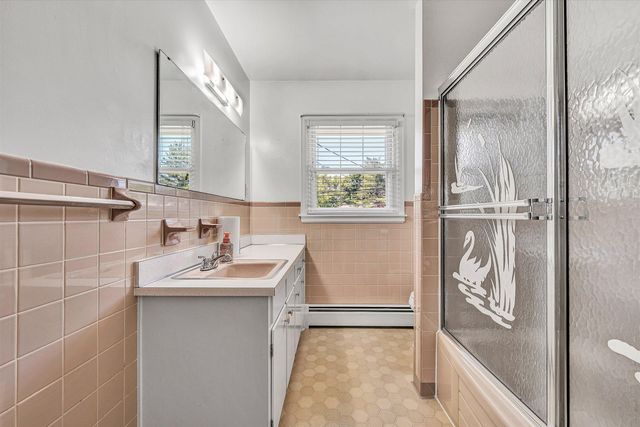 5602 Green Ridge RD NW, Roanoke, VA 24019