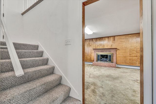 5602 Green Ridge RD NW, Roanoke, VA 24019