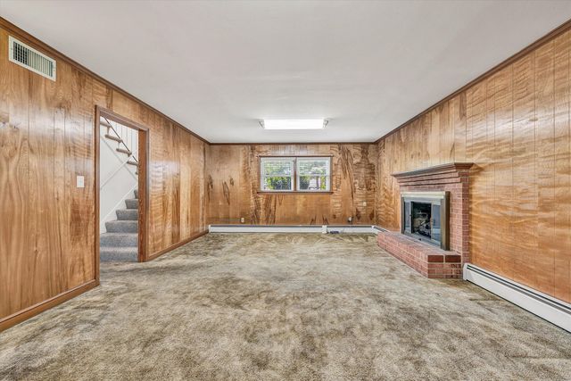 5602 Green Ridge RD NW, Roanoke, VA 24019