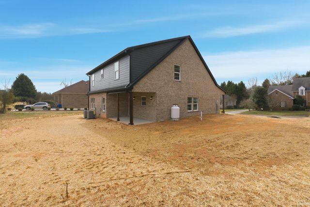 217 Stonegate Way, Danville, VA 24541